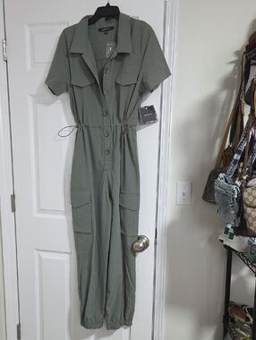 Sweet Rain Olive Green Short-Sleeve Utility Jumpsuit